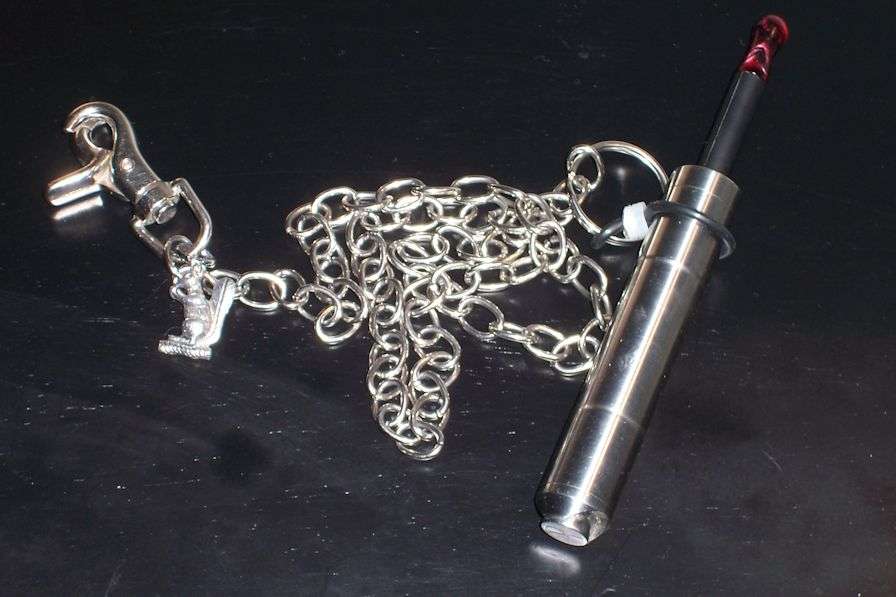 lanyardsbikerchain.jpg