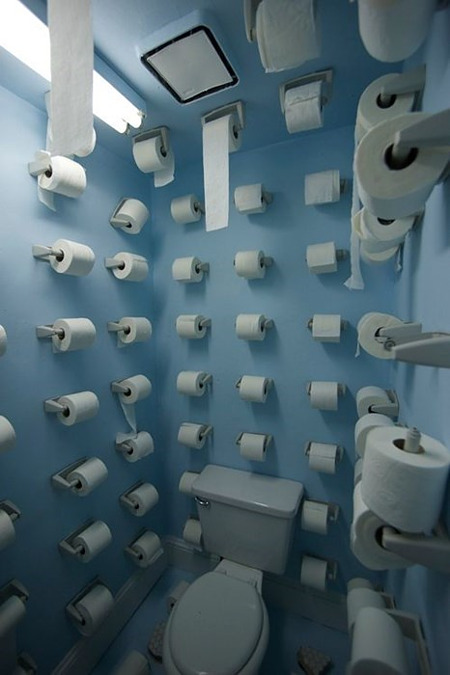 toilet-paper-everywhere.jpg