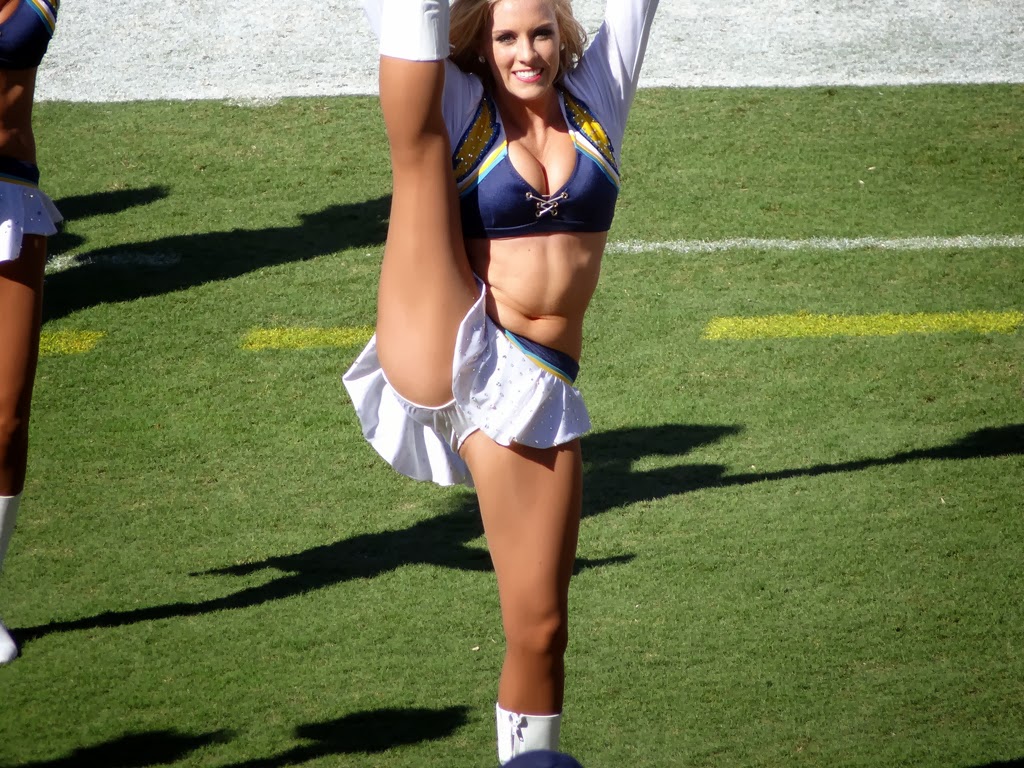 chargers2.jpg