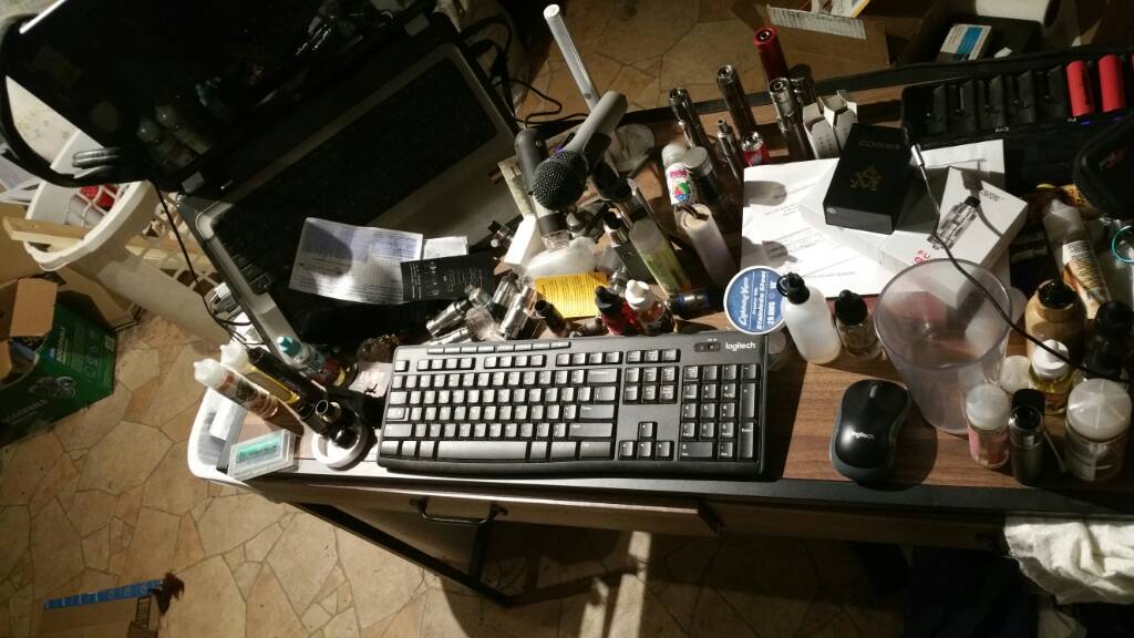 f9a0c3f461f4a84870ce01c566d91c19.jpg