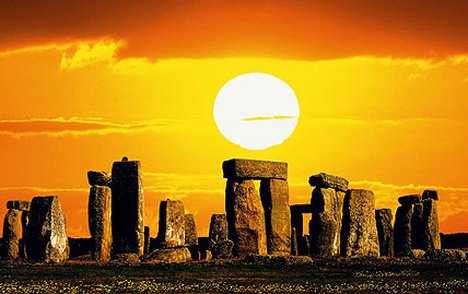 Stonehenge2SAT_428x269_to_468x312.jpg