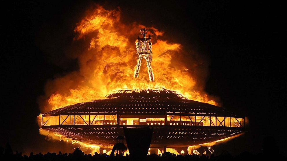 Burning_Man_Swar_16x9_992.jpg