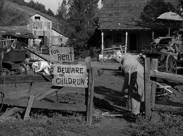 The_Ma_%26_Pa_Kettle_Farmhouse.jpg