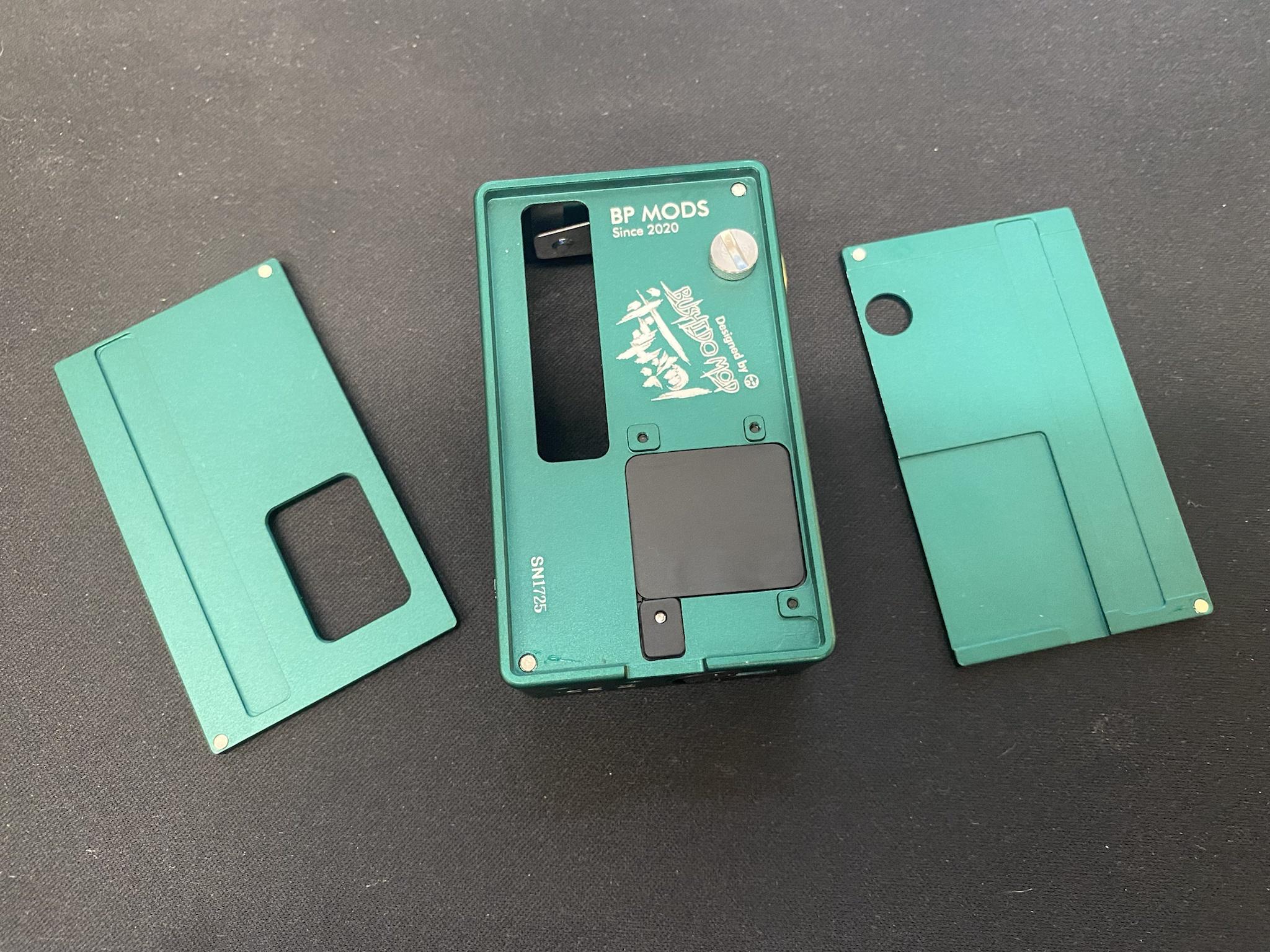 UAG75PZ.jpg