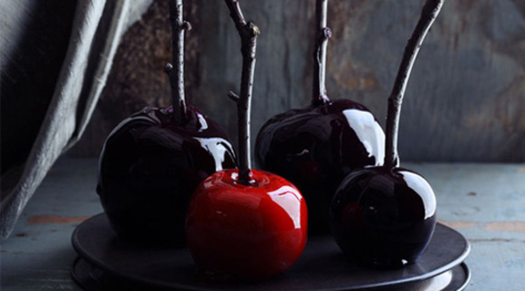 mattbites_redblackcandyappl.jpg