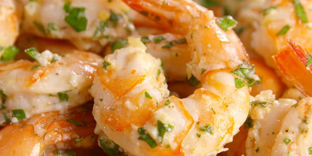 landscape-1481069346-garlic-shrimp-cocktail-pin4.jpg