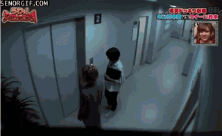 japanese-elevator-prank.gif