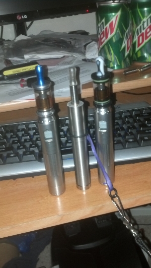 vmf8cUm.jpg