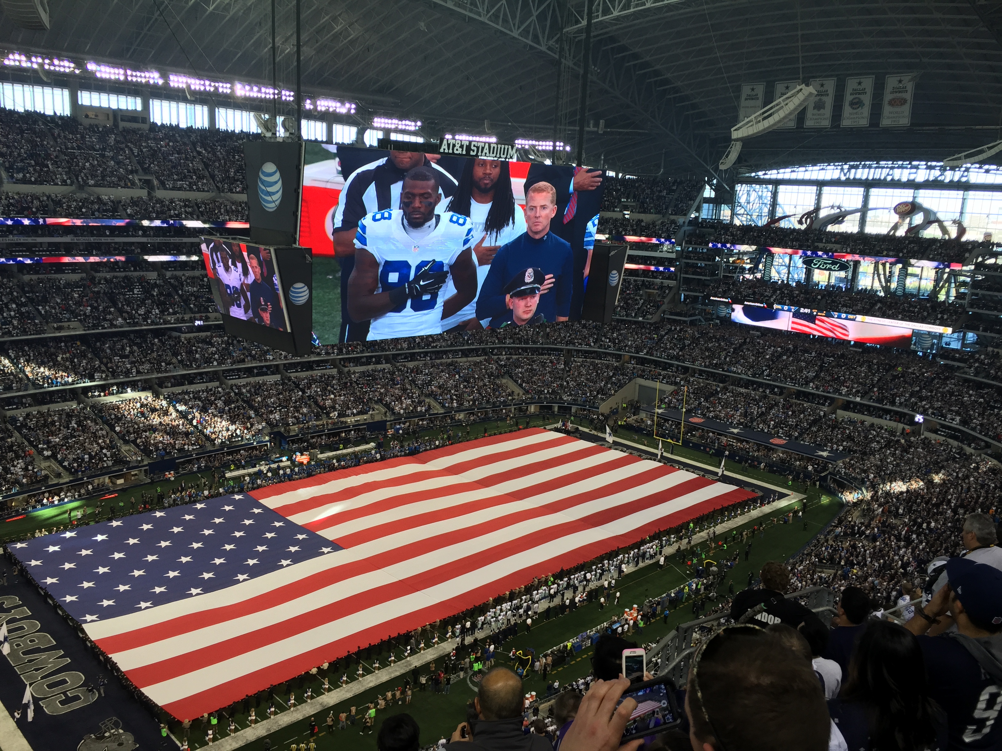 Cowboys-Stadium_Flag.jpg