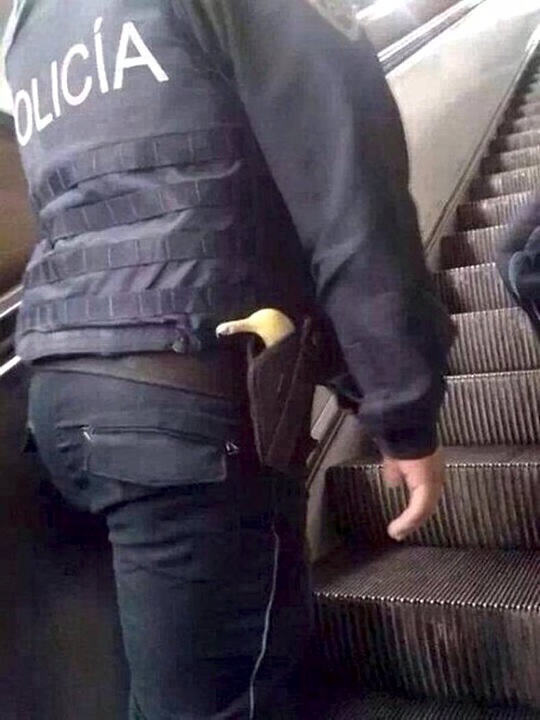 cop-banana-holster.jpg
