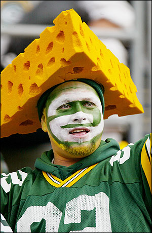 agreenbaypackercheesehead.jpg