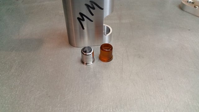 6vicaP9l.jpg