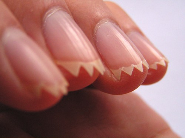 fingernail-fangs.jpg