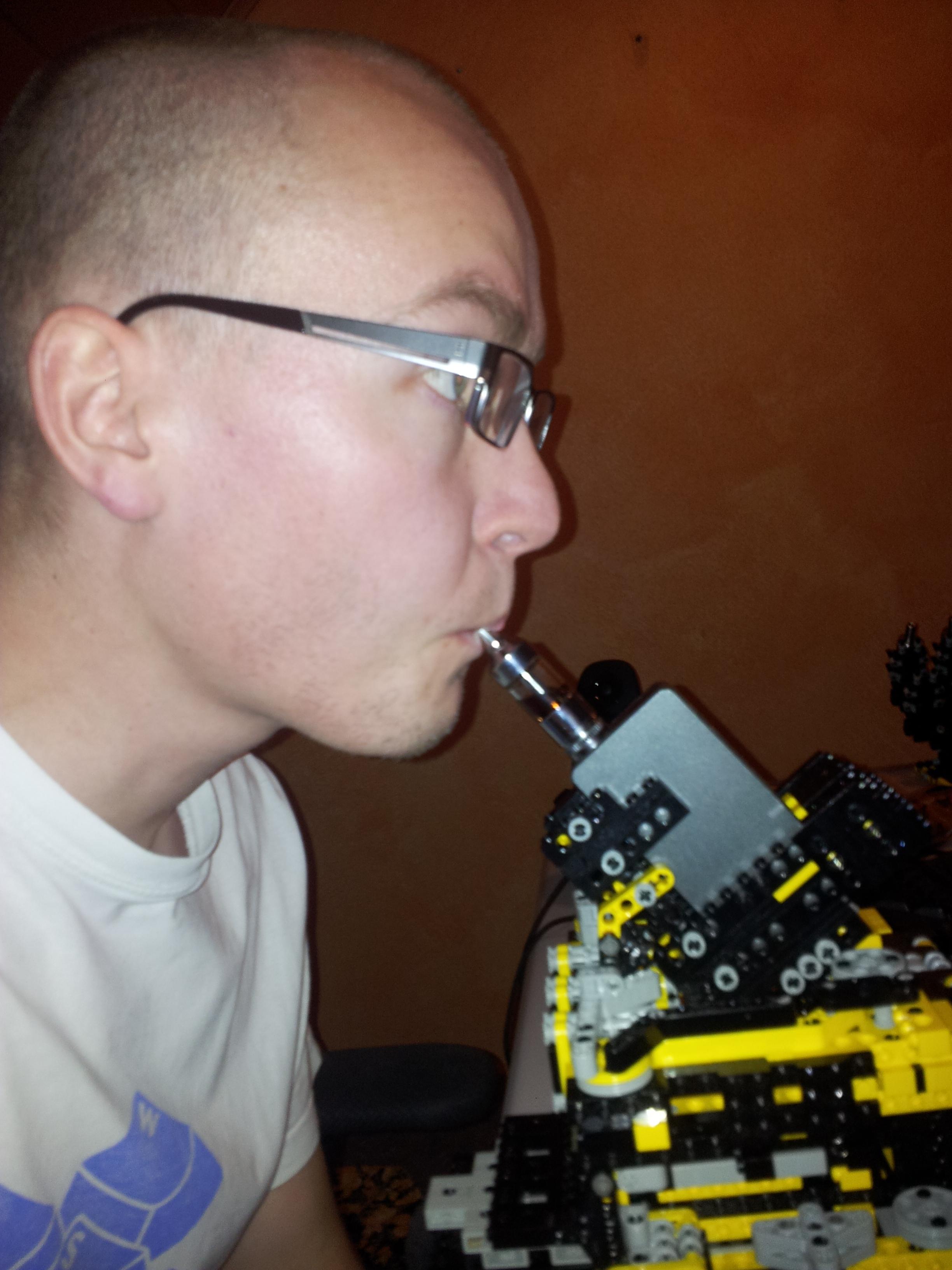 KiMWj14.jpg