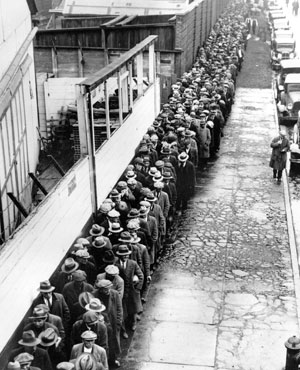 a-long-line.jpg