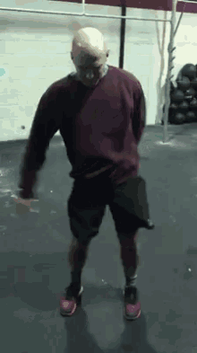 tenor.gif