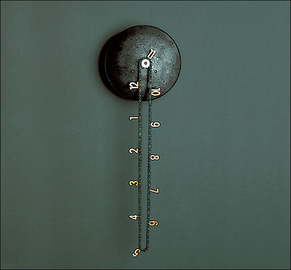chain-clock.jpg