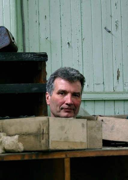 image-L.jpg