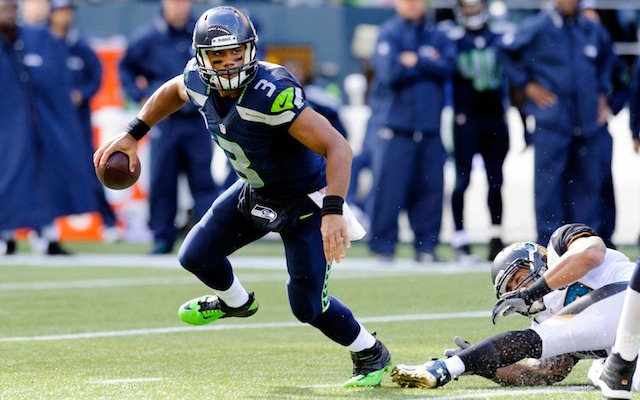 Russell-Wilson.400.MVP.jpg