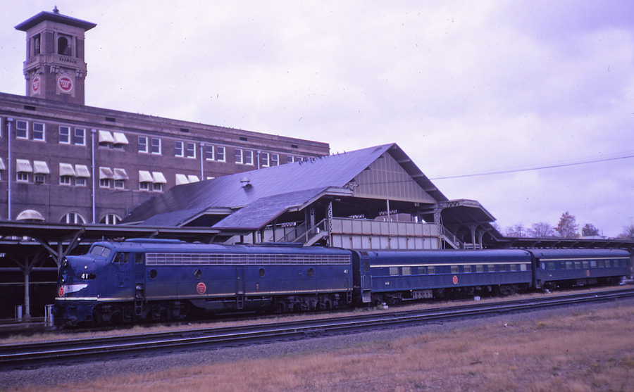 1970-11-14-train_2-LRK.jpg