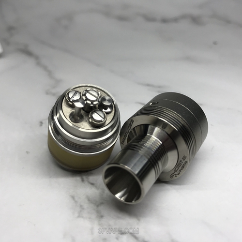 2zILRX9.jpg