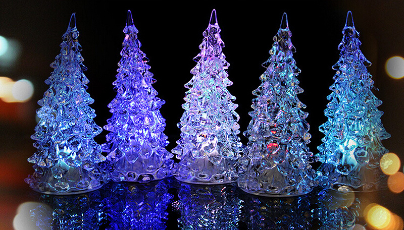 Modern-Christmas-Tree-LED-lights-5.jpg