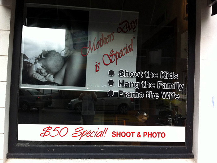 sign_mothers-day-photos.jpg