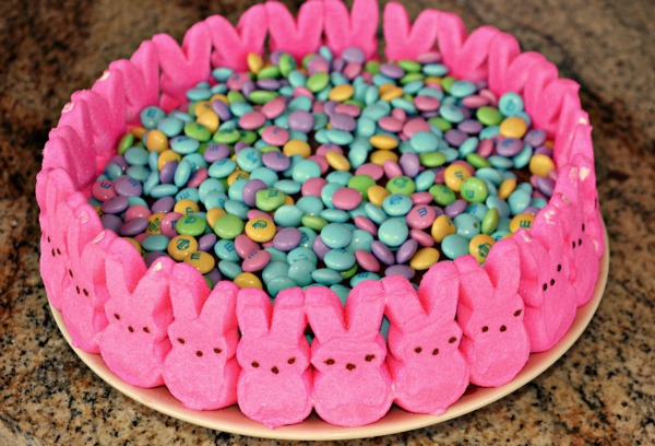 eastercandycake.jpg