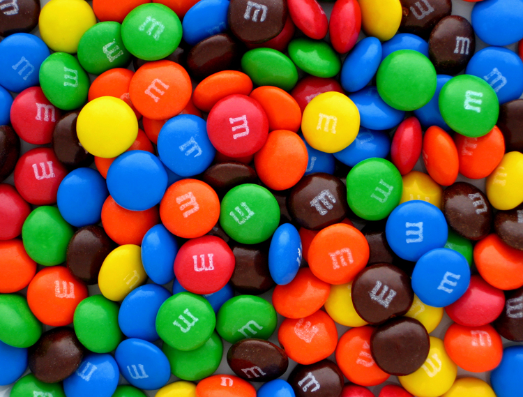 Plain-MMs-Pile.jpg