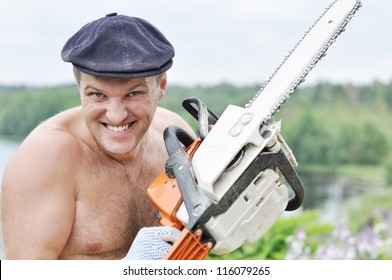 expressive-man-electric-saw-on-260nw-116079265.jpg