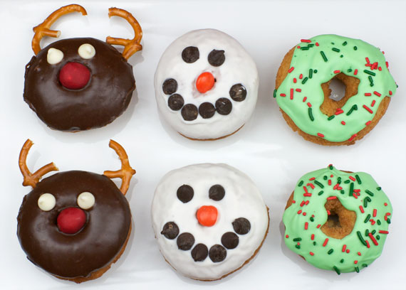 christmas_cake_donuts.jpg