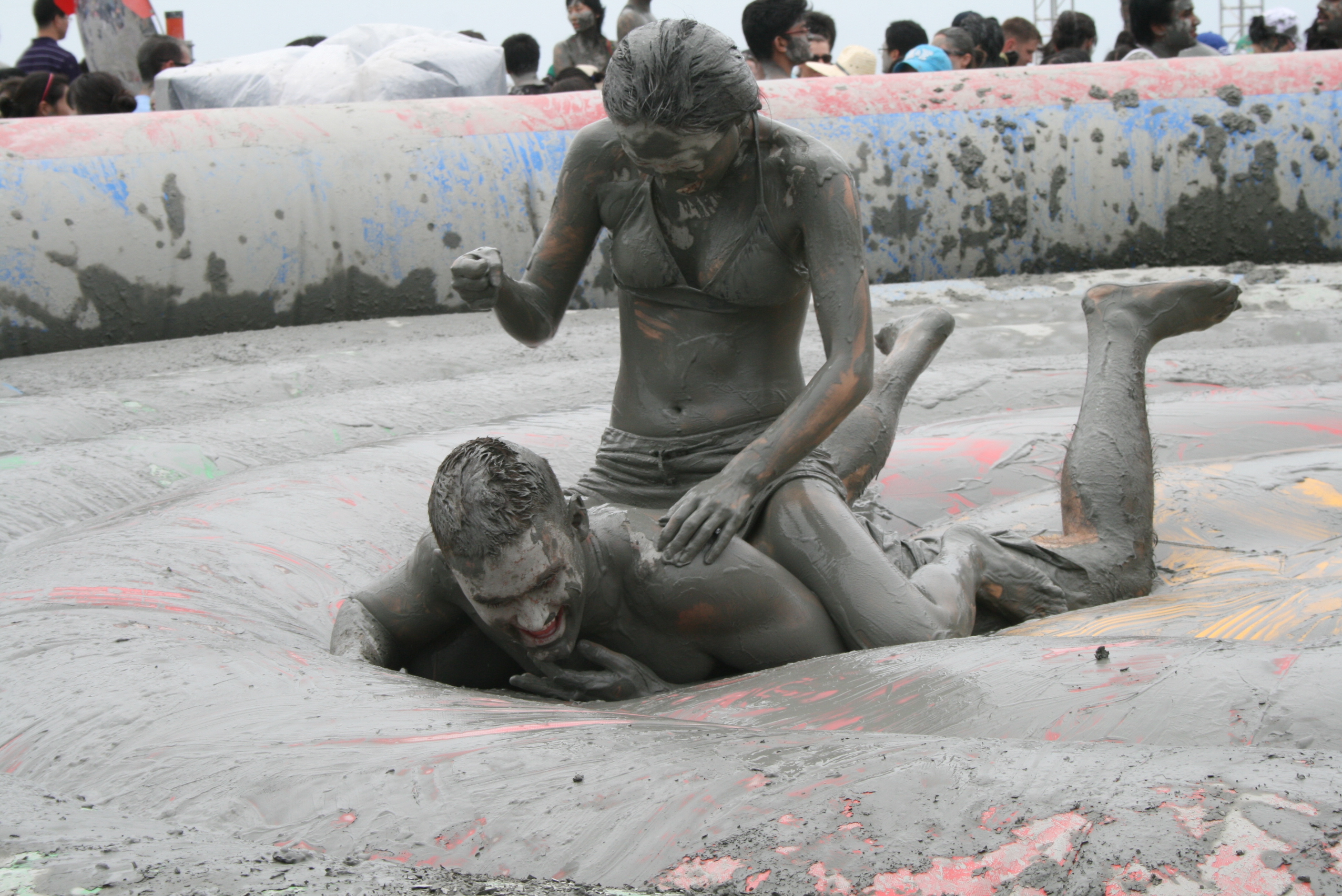 Mud_wrestling_couple.jpg