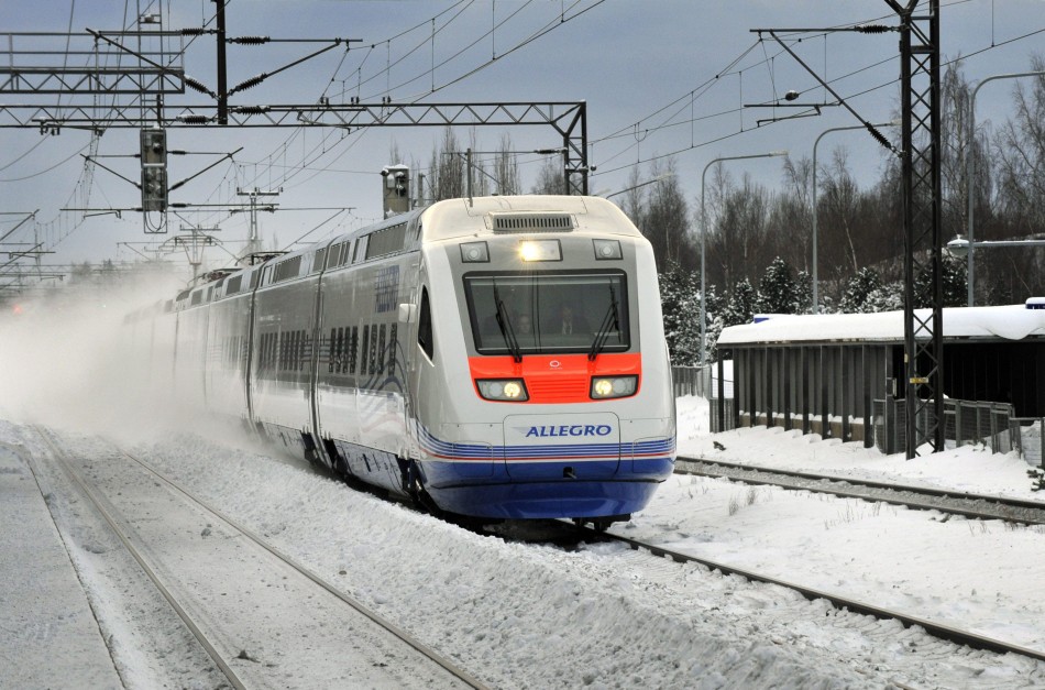 allegro-train-finland-russia.jpg
