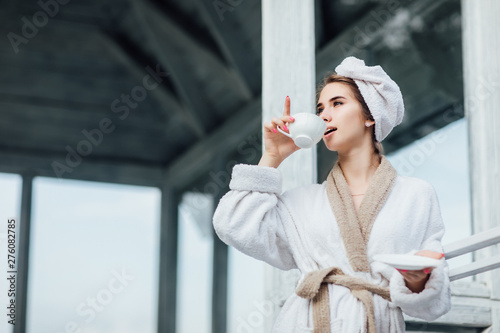 500_F_276082785_SlkW2GpDcNPXwH9lLK4G72wXevvvrE0A.jpg