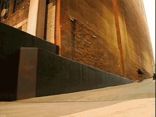 ani_skater-shatters.gif