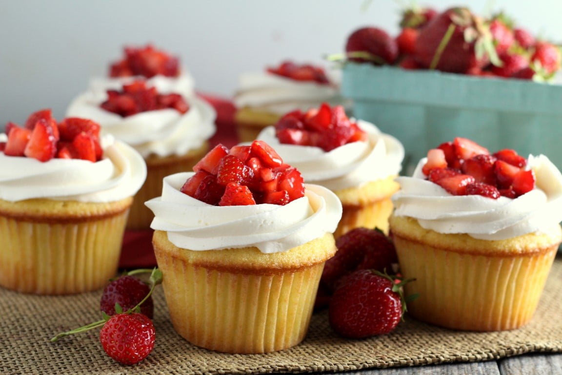 Strawberry-Shortcake-Cupcakes-2.jpg