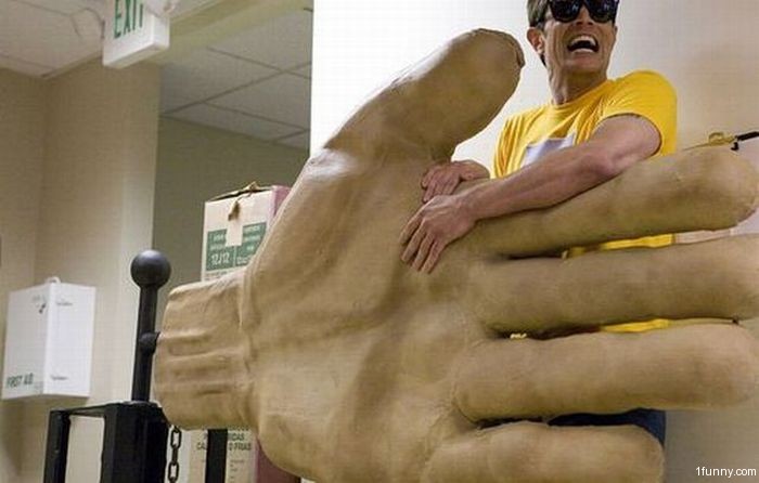 big-hand.jpg