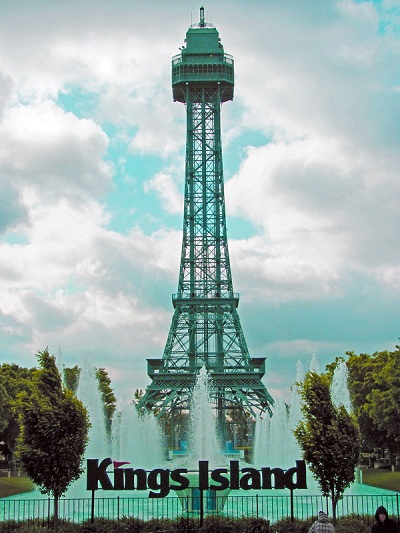 Kings_Island_International_Street.jpg