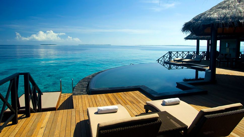 005608-01-Grand%20Beach%20Pavilion.jpg