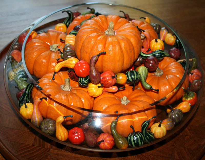 Beautiful-thanksgiving-table-decorations-19.jpg
