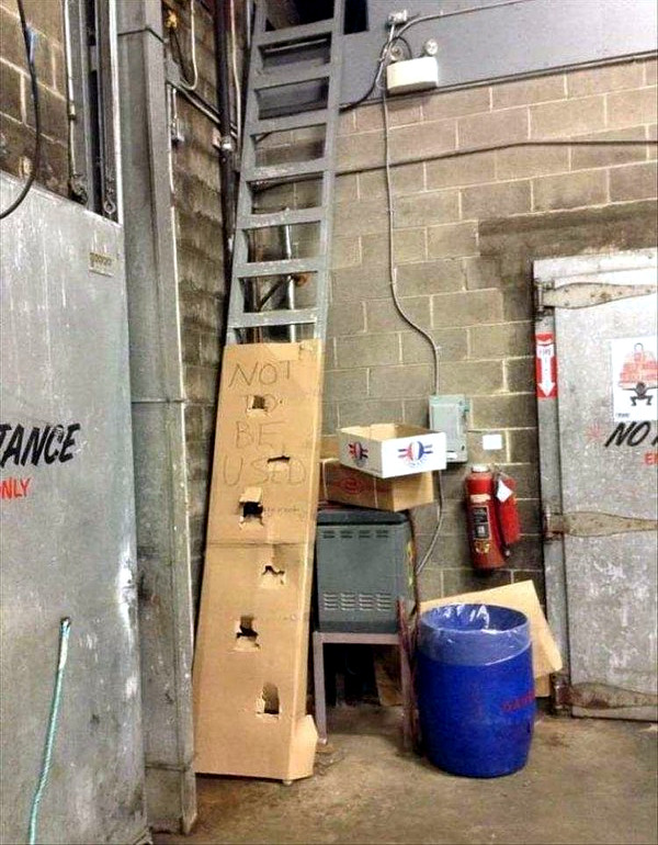 do-not-use-ladder.jpg