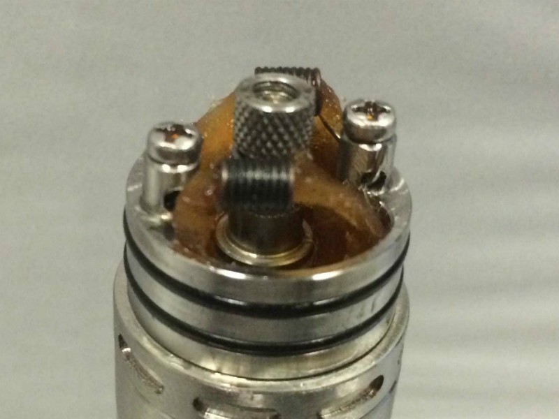 R25qHkt.jpg