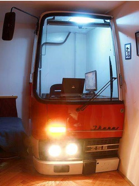 subway-car-office.jpg