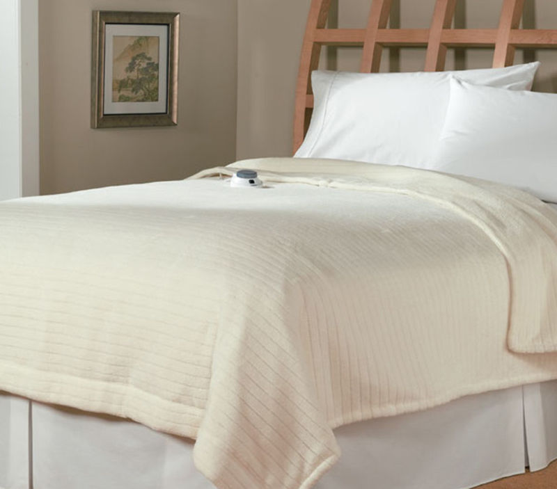 SOFTHEATRIBBEDBLANKET.jpg