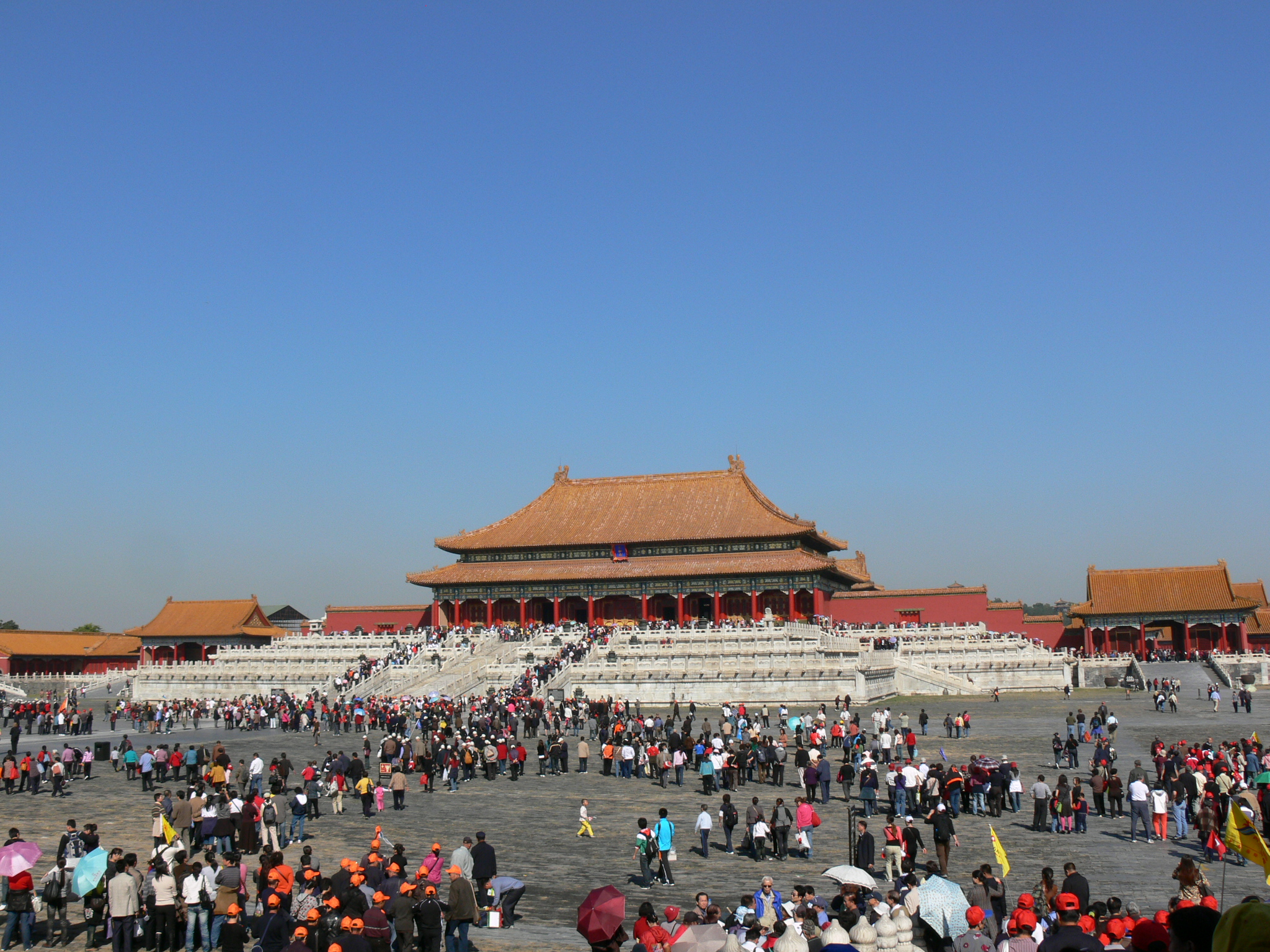 Forbidden_City_Courtyard.jpg