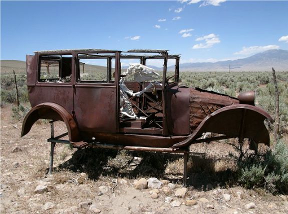 old-car.jpg