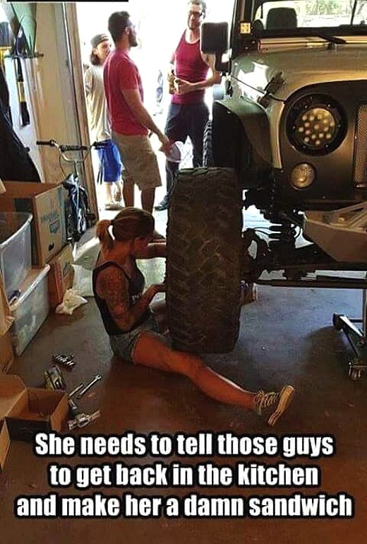 men-make-sammich-for-mechanic-girl.jpg