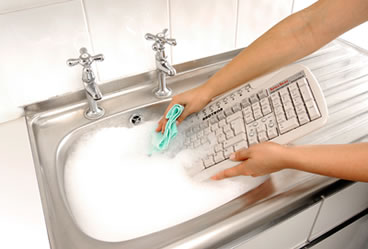 washing-keyboard.jpg