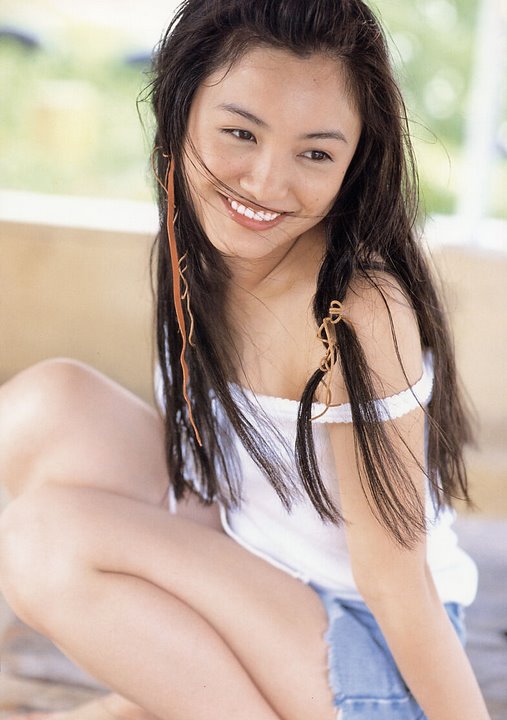 yukie-nakama-887143l.jpg