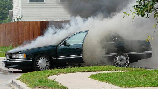 Smoking-car-w1.jpg